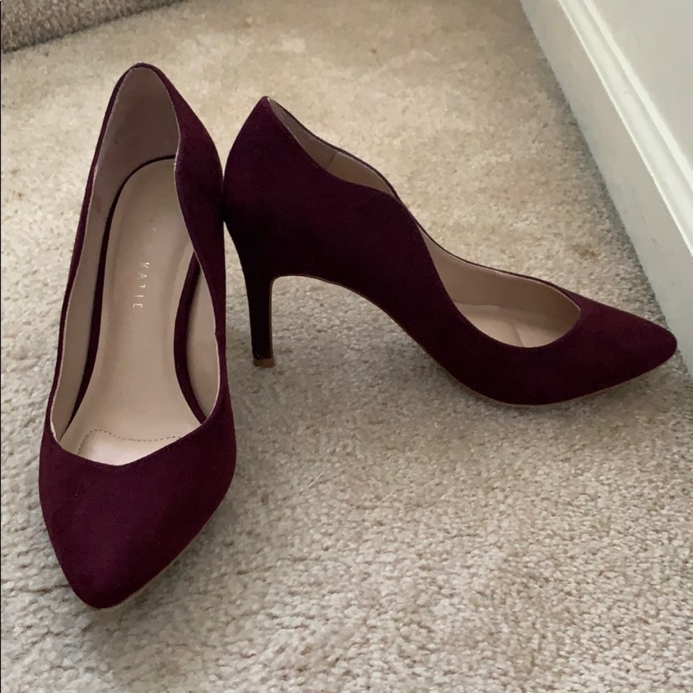 Kelly & Katie Burgundy Pumps